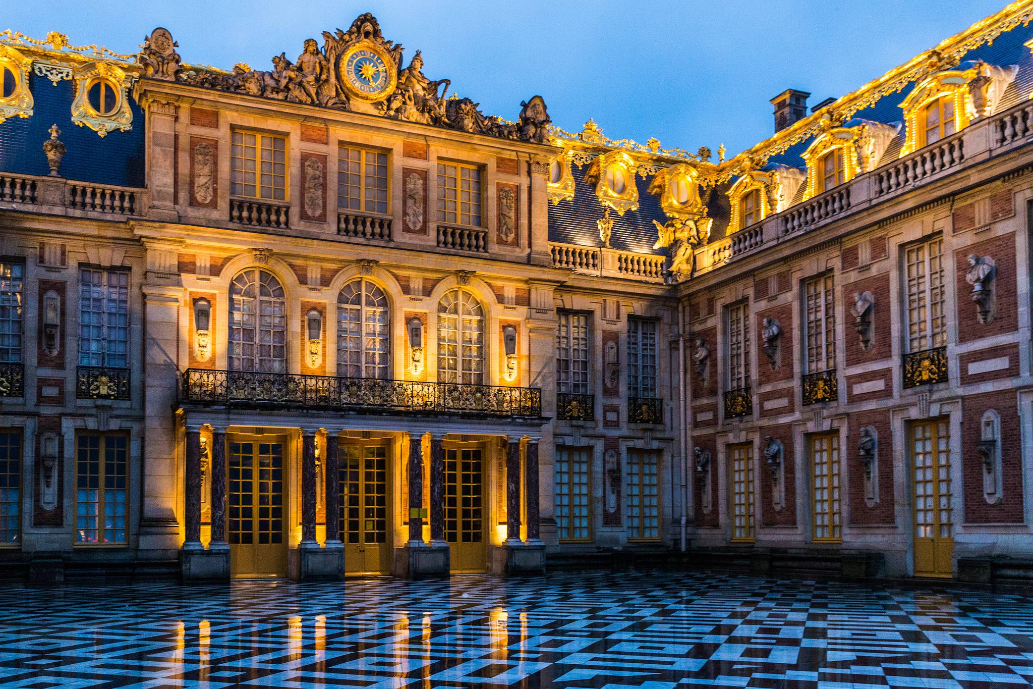 the palace of versailles        <h3 class=